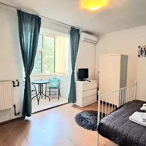 Διαμέρισμα Inchiriez Garsoniera In Regim Hotelier Unirii