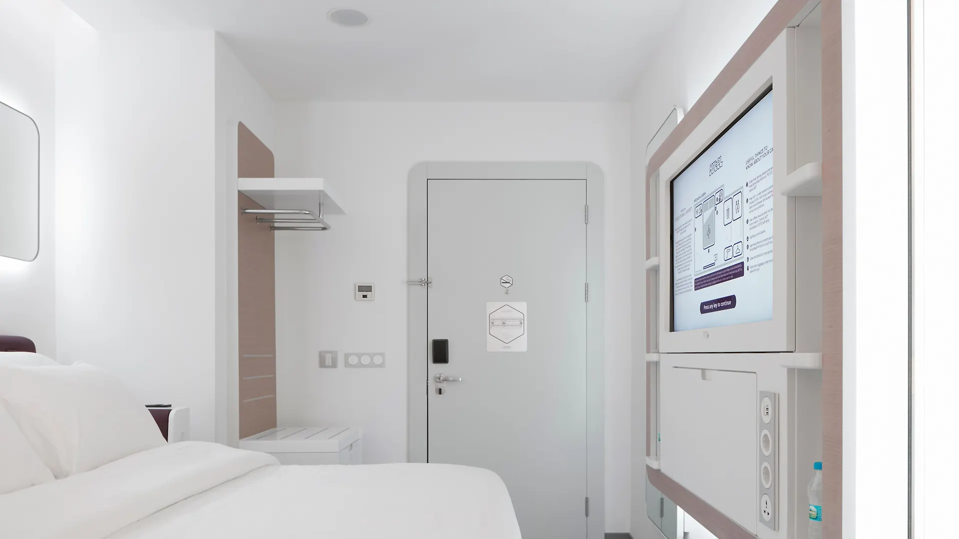 Hotel Yotel Istanbul Airport, City Entrance