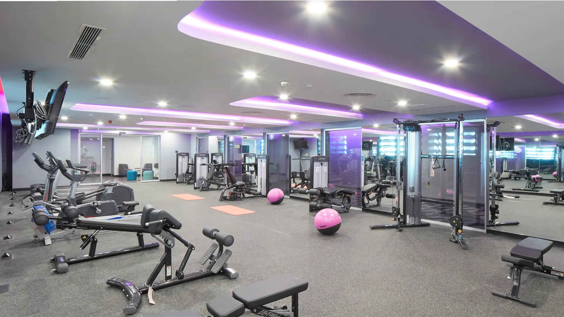 Hotel Yotel Istanbul Airport, City Entrance