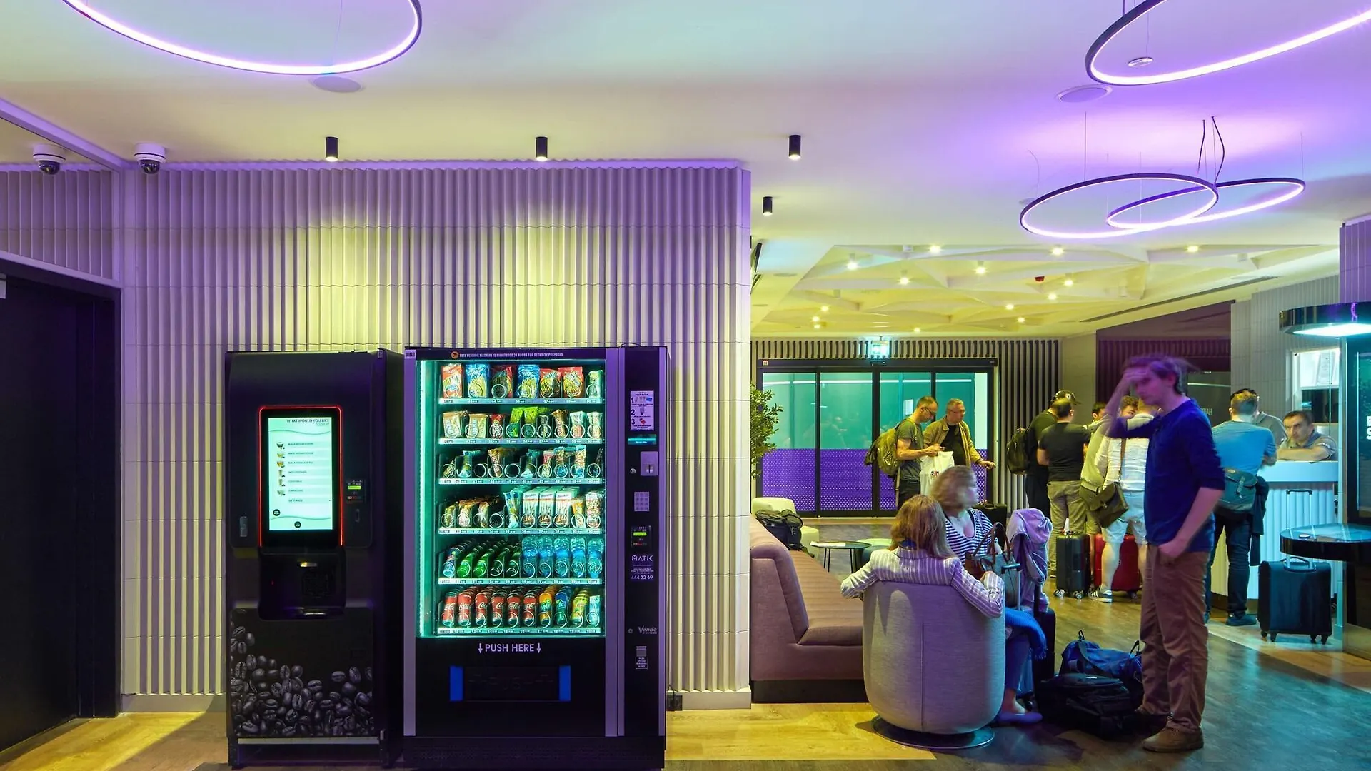 Hotel Yotel Istanbul Airport, City Entrance